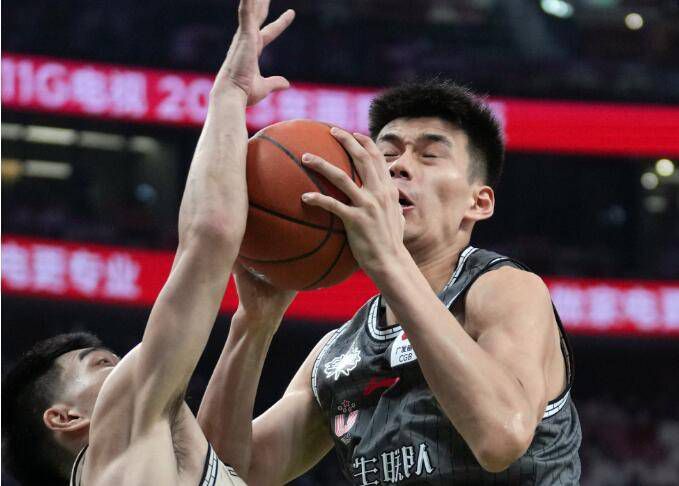欧美丰满大乳大屁在线观看股