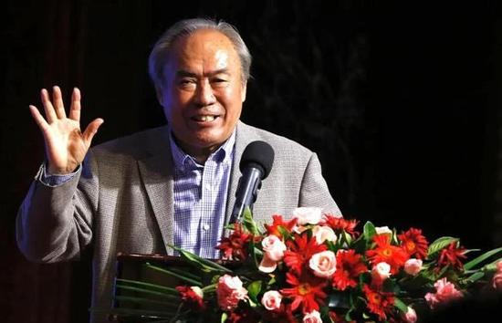 成人春色在线观看免费网站