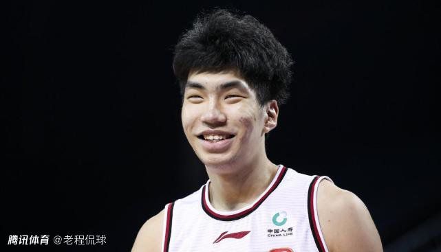 9位美女撒尿11分钟