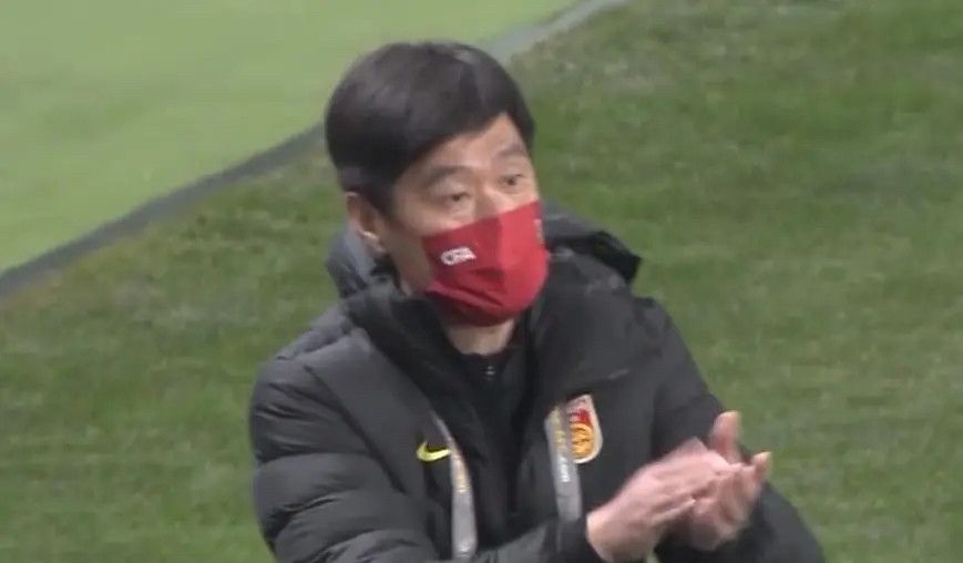 沾满全身的汗液